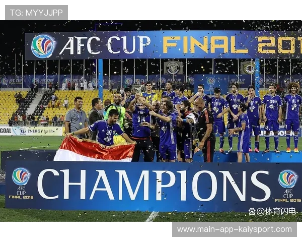 西甲积分格局波动，皇马巴萨争夺白热化